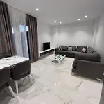 Mumbas Apartment 2